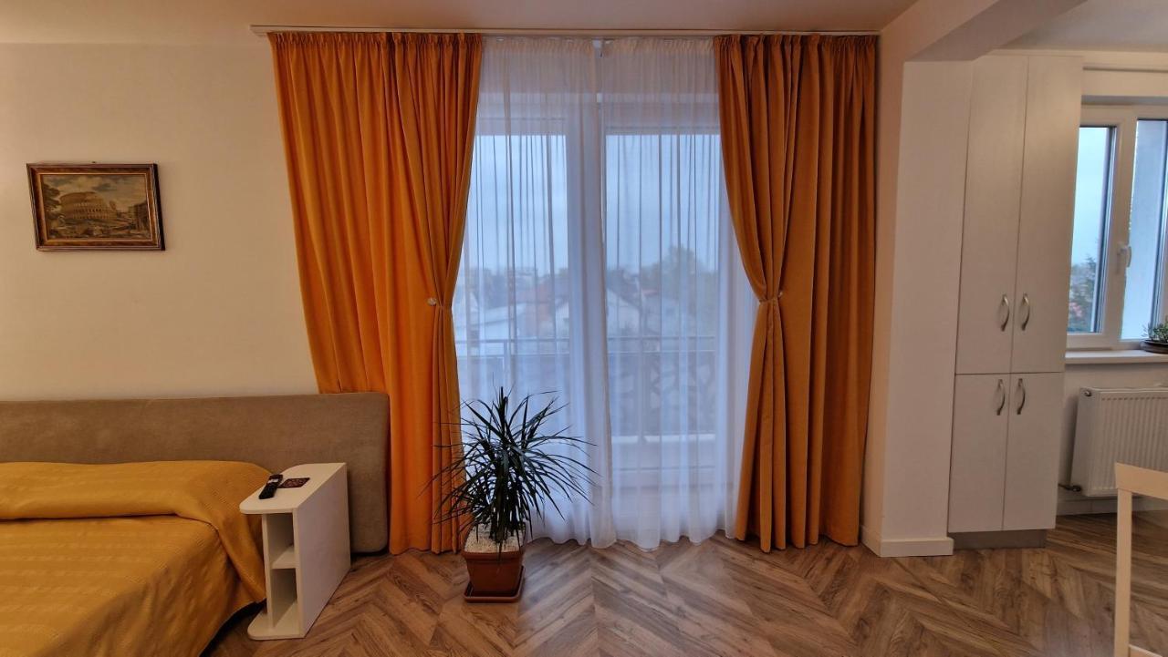 Domus Magistrae Appartement Boekarest Buitenkant foto