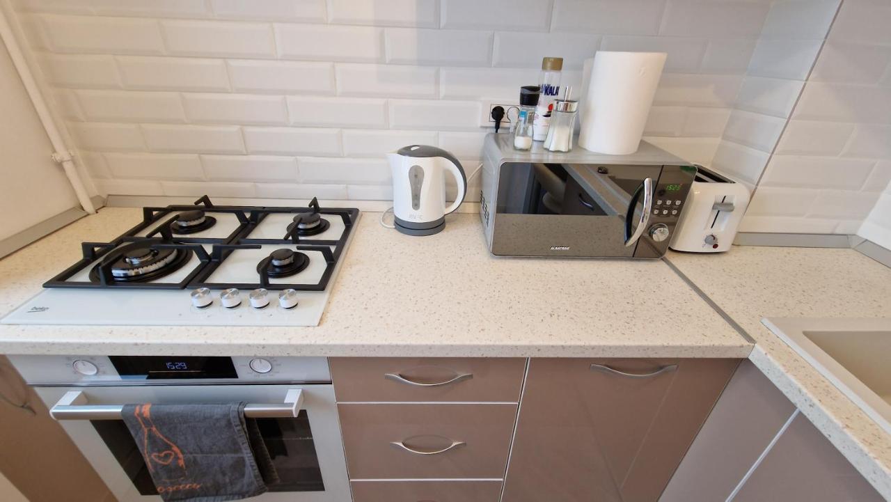 Domus Magistrae Appartement Boekarest Buitenkant foto