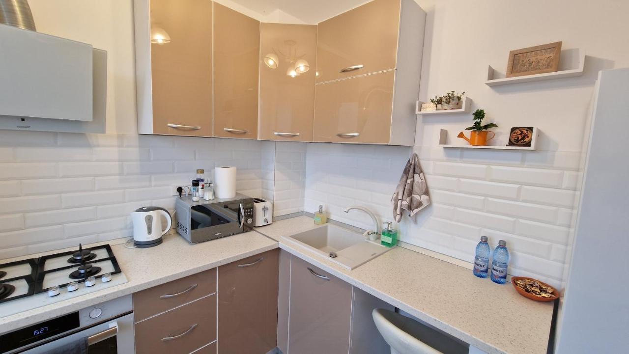 Domus Magistrae Appartement Boekarest Buitenkant foto