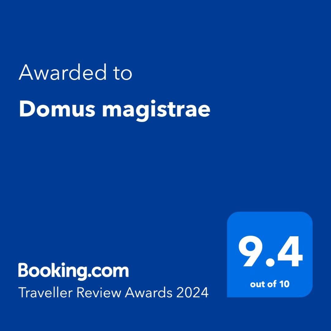 Domus Magistrae Appartement Boekarest Buitenkant foto